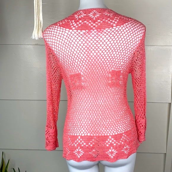 Victoria’s Secret Knit Pink Bell Sleeve Blouse knit - Picture 10 of 13